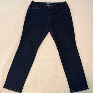 Old Navy Mid-Rise Curvy Skinny Jeans, Size 12 Short, Dark Rinse